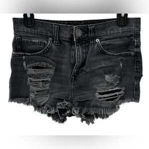 ✨ CLEAR OUT SALE ✨ Express Distressed Cut Off Shorts
